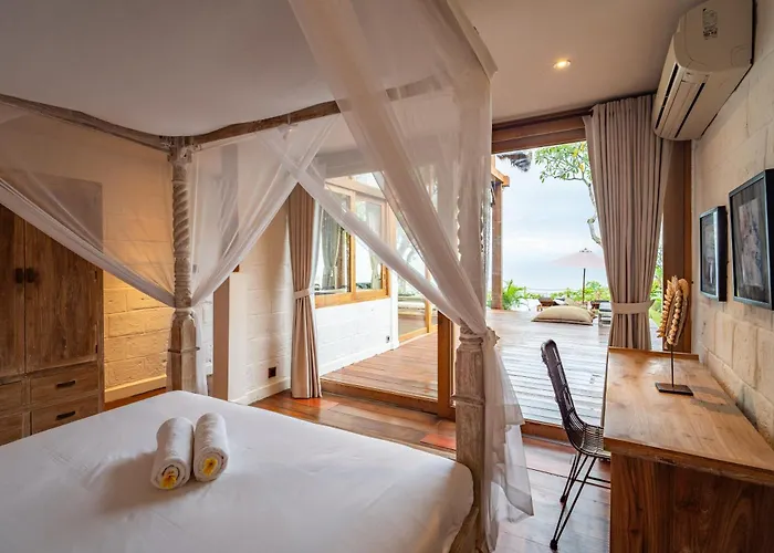 Villa Selatan By Cardinal Real Estate
