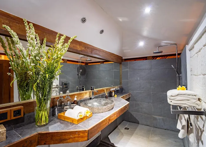 Villa Selatan By Cardinal Real Estate Jimbaran